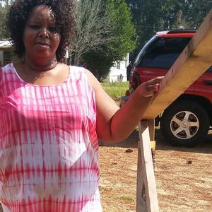 Meet your Posher, Debra